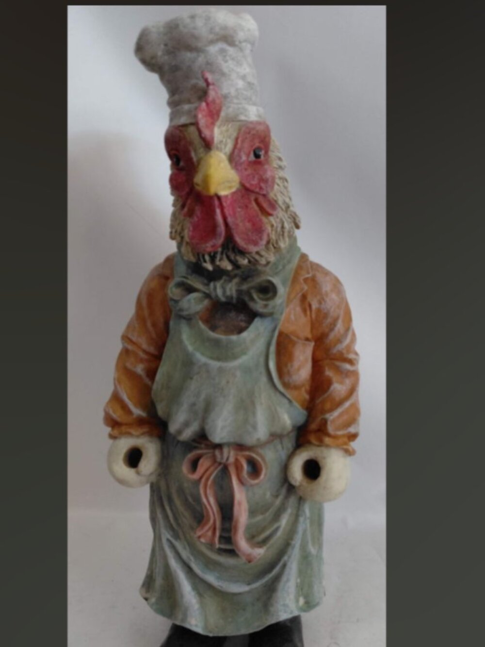 Whimsical Rooster Chef Resin Figurine – Farmhouse Decor (Missing CHALKBOARD)